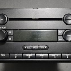 FORD OEM RADIO AM-FM-SINGLE CD ID: 6L3T-18C869-AD FITS 05-06 F150 Pickup