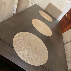 DINNING TABLE WITH EXTENTION