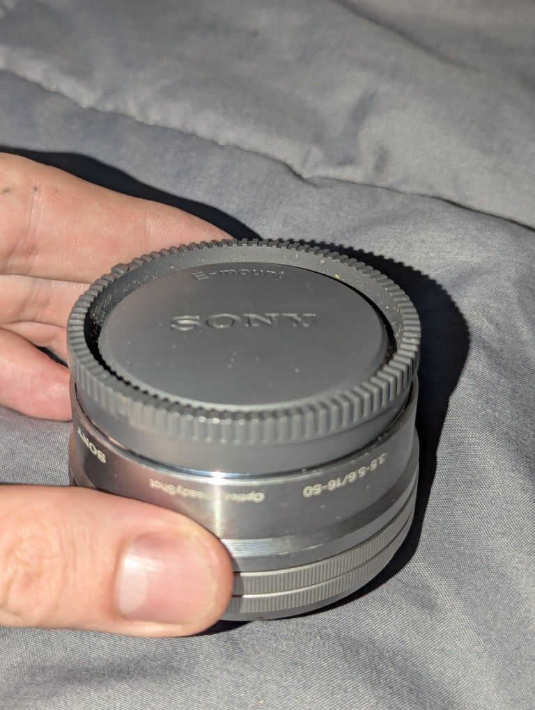 Sony E PZ 16-50mm f/3.5-5.6 OSS Lens SELP1650