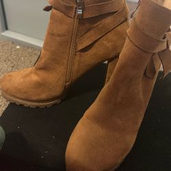 11 Ladies Boots 