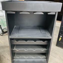 Wine & Spirits Storage With Removable Tray