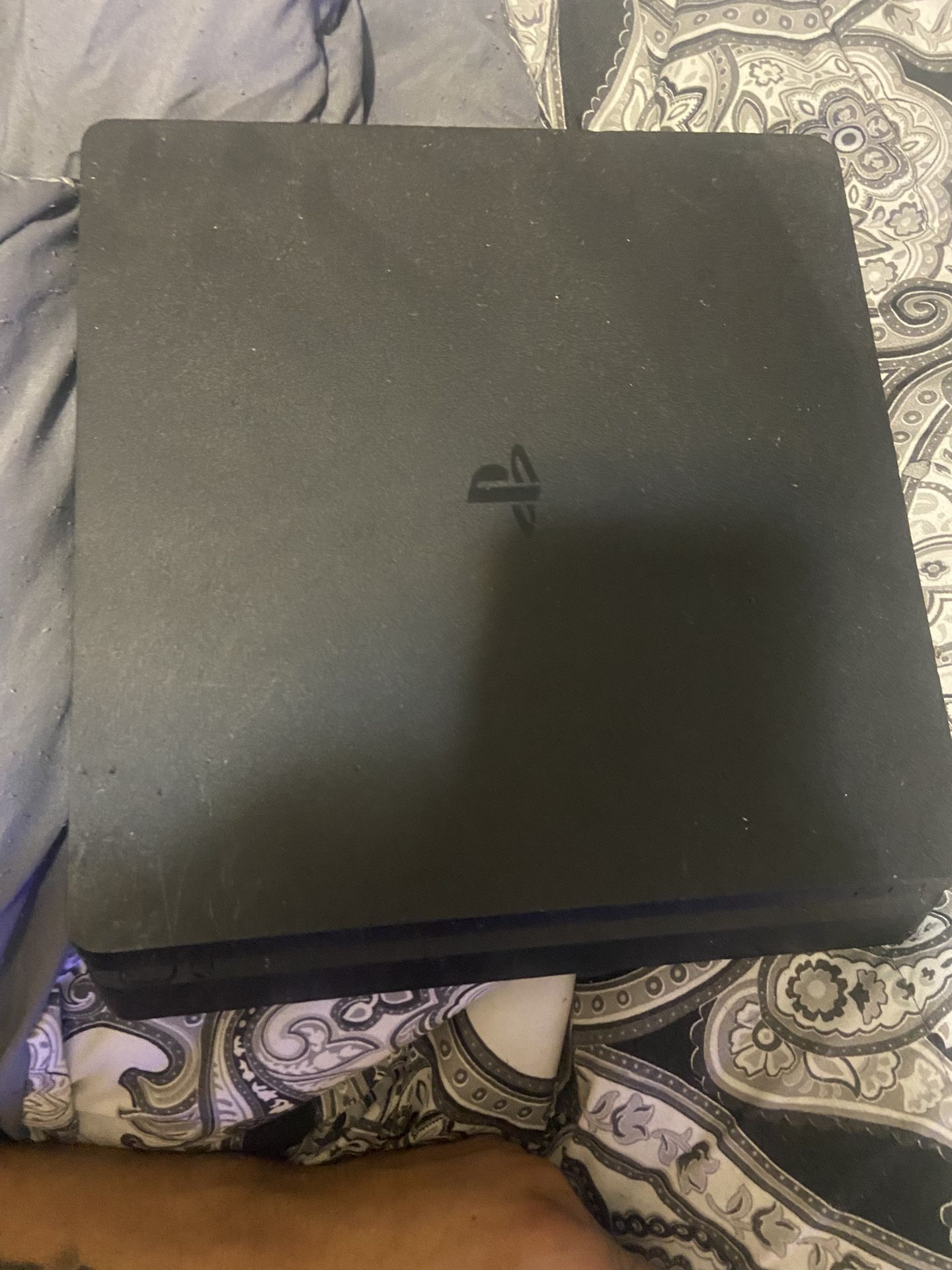 Ps4 Console With Games And Headset