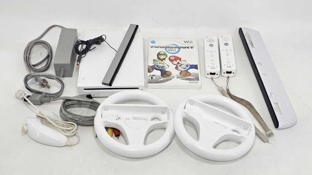 Nintendo Wii System Console Bundle w/ Mario Kart