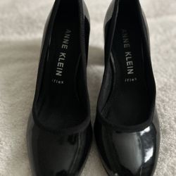 Anne Klein Heels 