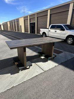 Restoration Hardware Reclaimed Oak Dining Table 84”