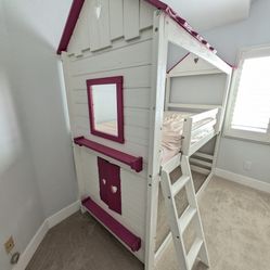 Twin Sweetheart bunk bed (No Mattress)