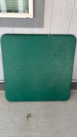 Green Cardtable