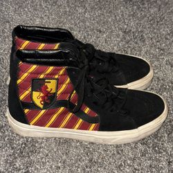 Vans Off The Wall Harry Potter Skateboarding Shoes Men’s Size 6.5 Women’s 8.0 HP