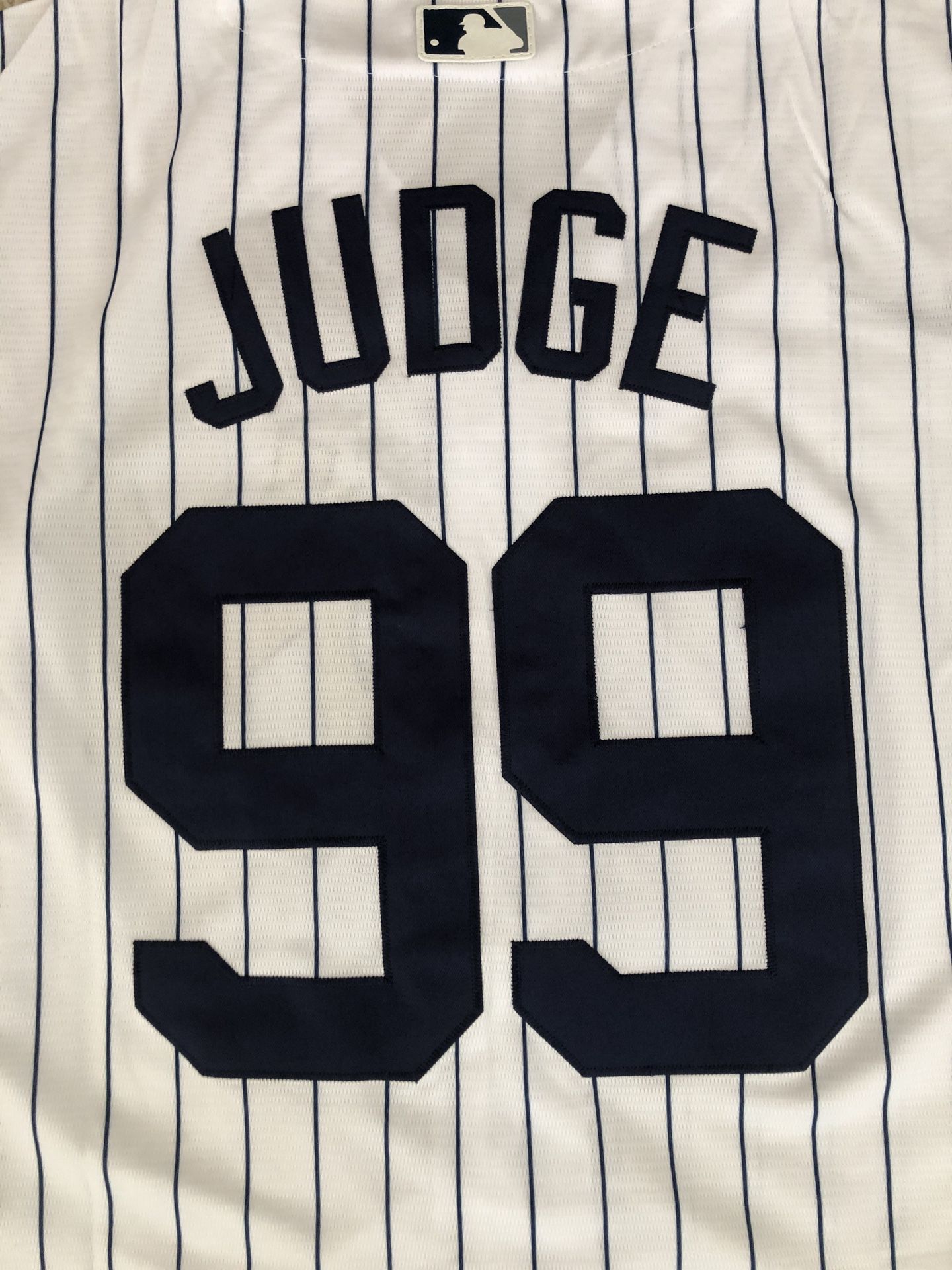 Yankees Aaron Judge Jersey White Striped M for Sale in Norwalk, CA - OfferUp