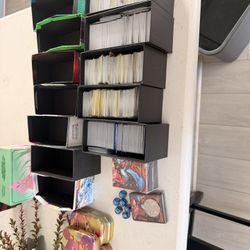 Bulk Pokémon Cards Plus 1 ETB Full Of Holos