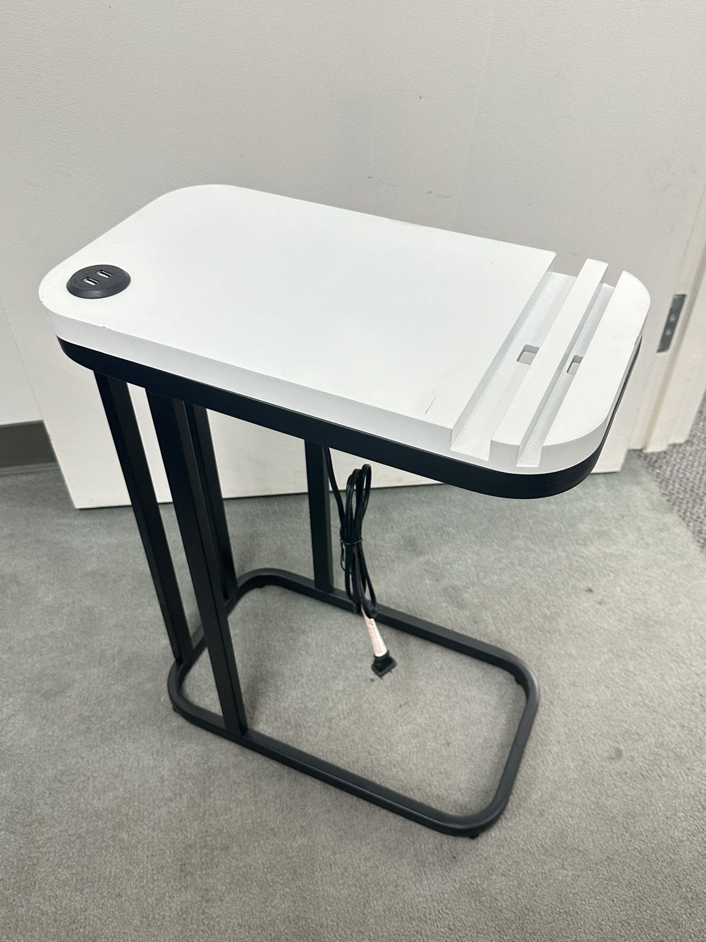 Side Table With USB charging Feature
