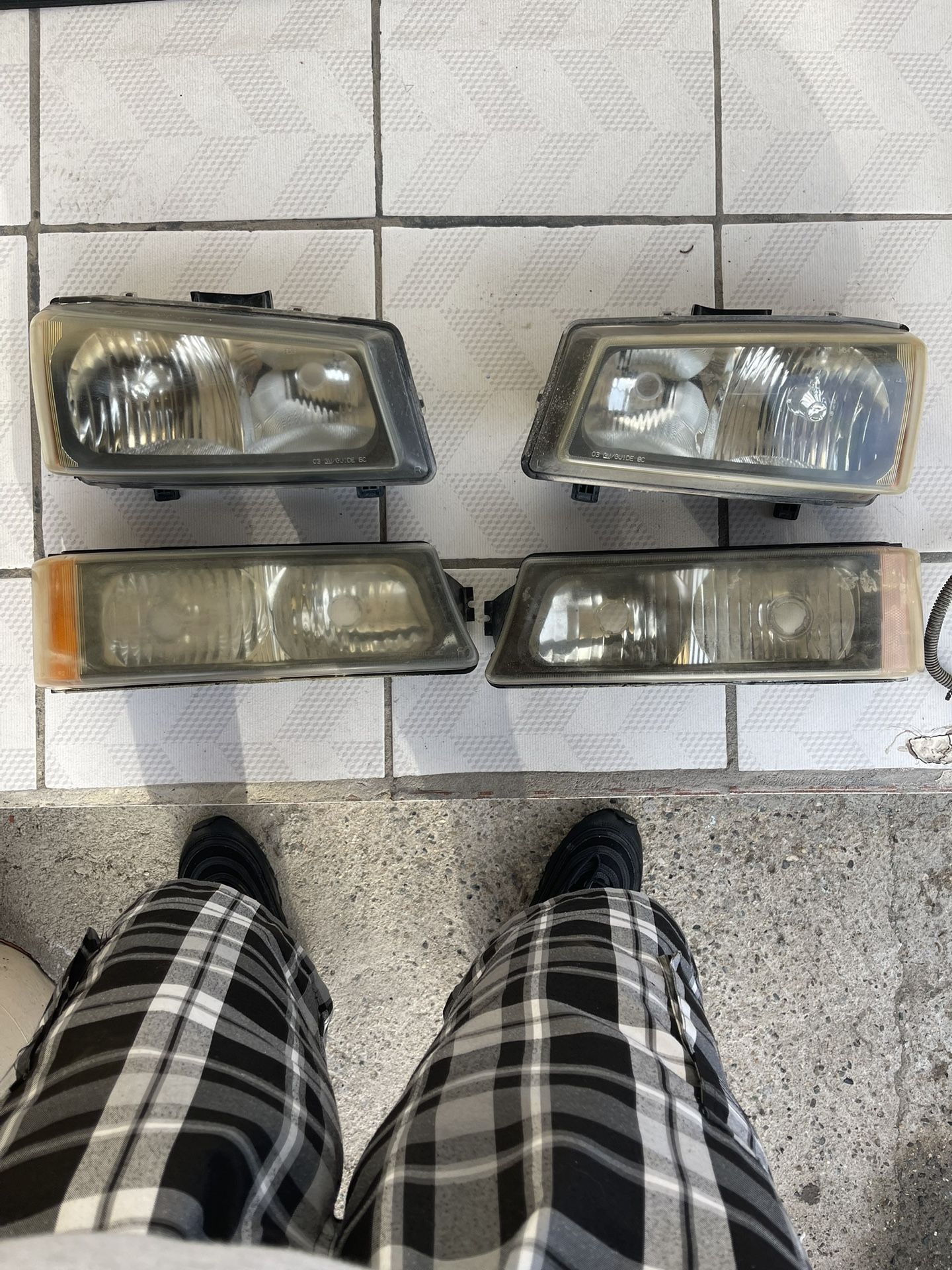 Old headlights Four Pair