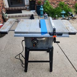 10" Table Saw with Stand