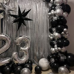 New Year’s Decorations