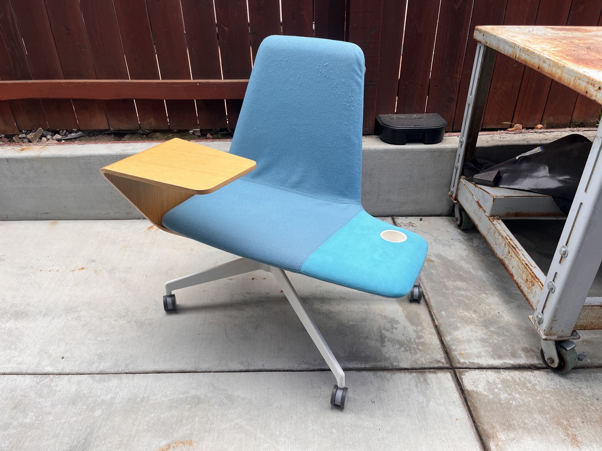 Awesome Contemporary Swivel Chair And Desk. 2000 New When Bought