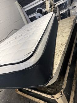 Queen mattress