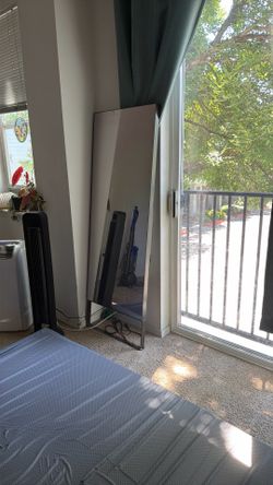 Lulu lemon mirror