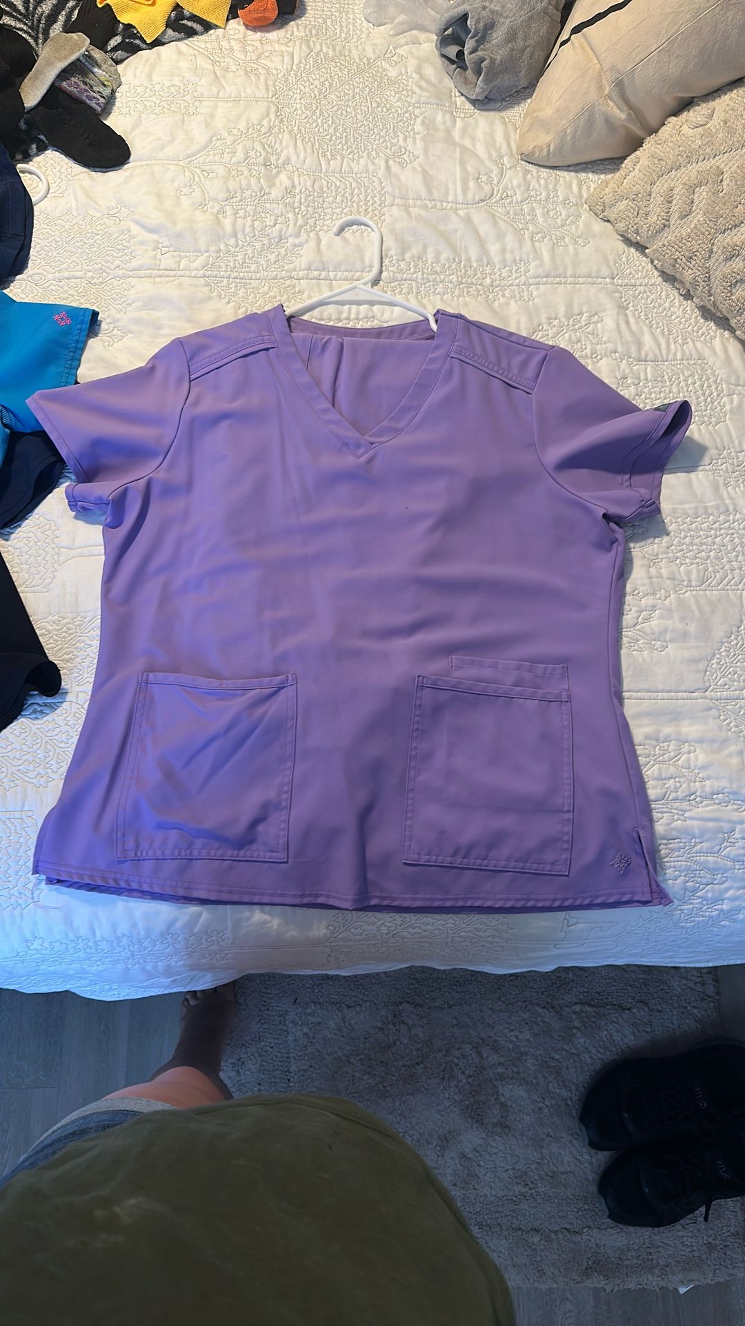 Medical Scrubs Medcouture/ Healing Hands