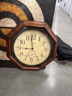 Wall clock