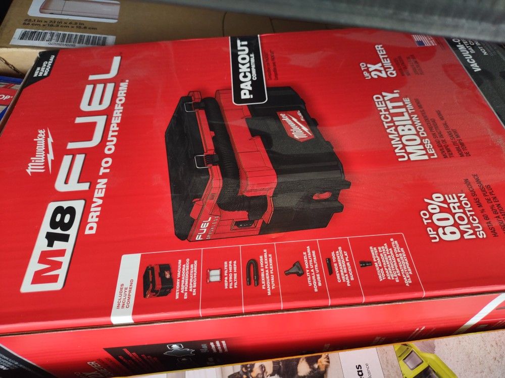 Milwaukee M18 Cordless Wet/Dry Vac