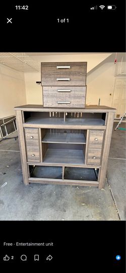 Elegant TV Stand