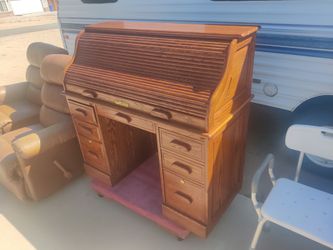 Classic Solid Wood Roll-Top Desk – Functional Key Lock & Dovetail Drawers