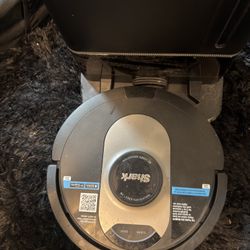 Shark AI Vacuum SE XL Edition 