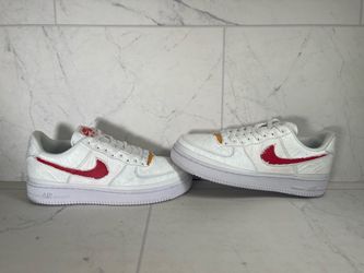Nike Air Force 1 LX Tear Away Red Swoosh Size 10.5 CJ1650-101 (A1G010135)