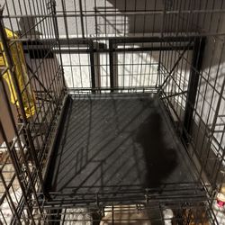 Dog Medium Crate 23” Long 17” Width 19” Tall