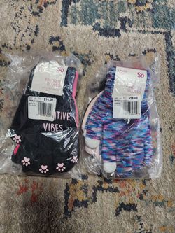 Girls youth gloves new