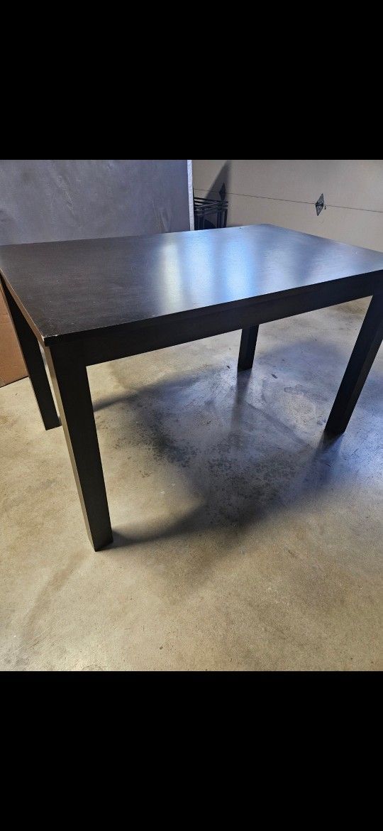 Dining Table Mesa