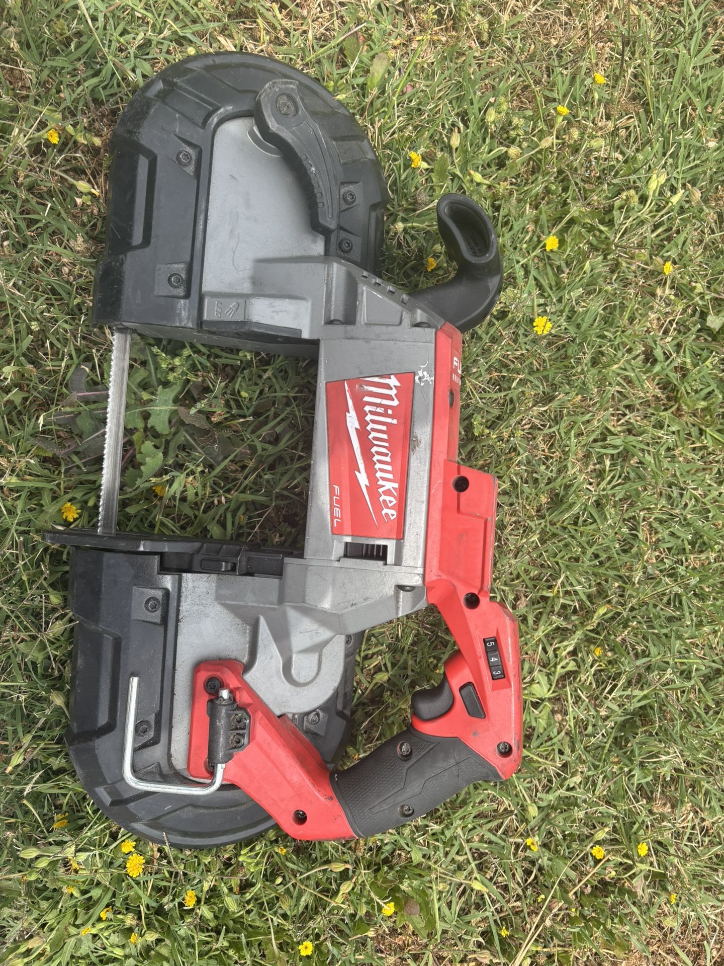 Milwaukee Band Saw M18