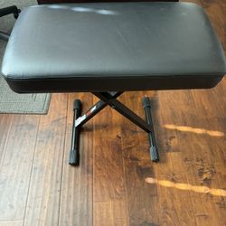 Like New Proline PL1250 Keyboard Bench With Memory Foam