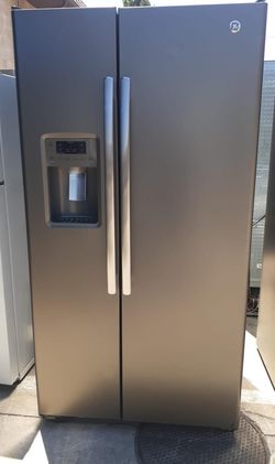 GE  Side By Side Stainless Steel Fridge
