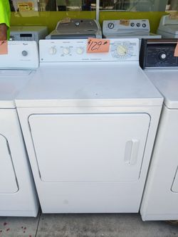 GE Dryer white super size heavy duty works great . Warranty . Delivery available . 2203 Fowler st. Ft. Myers 33901