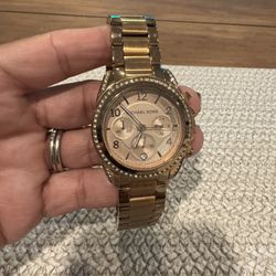 Woman’s Watch  Michael Kors
