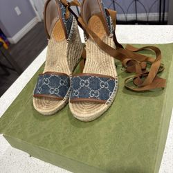 Gucci Wedges