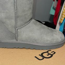 Ugg Boots Women’s Size 9 Brand new With Tags 