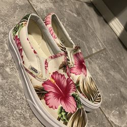 Women’s Floral Vans