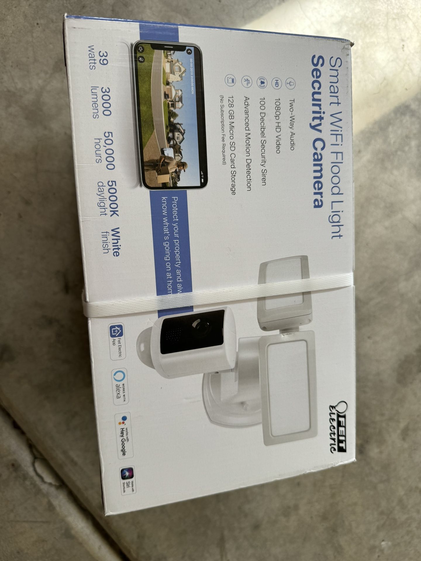 For Sale: Feit Electric Smart WiFi Flood Light Security Camera ( BRAND NEW STILL IN THE BOX)