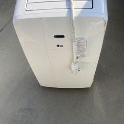 LG Air Conditioner 