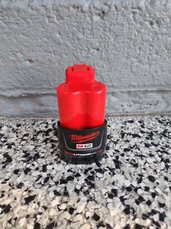 Battery milwaukee m12