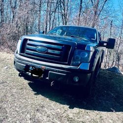 2010 Ford F-150 FX4 Truck