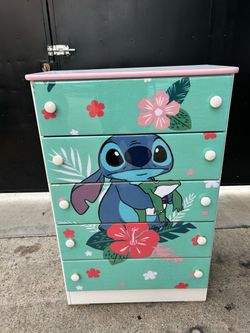 Stitch dresser