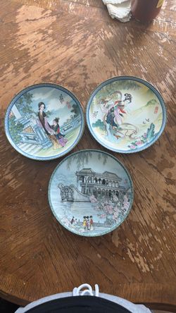 Chinese Porcelain Decorative Plate