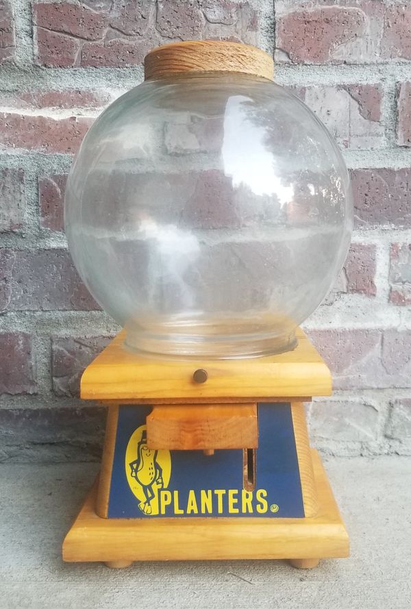 (35) VINTAGE MR. PEANUTS PLANTERS DISPENSER for Sale in Lathrop, CA OfferUp