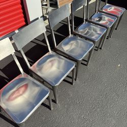 $50 Each chair $75 for patio metal table /$50 Each Chair / $50 Cada Silla: This is a stainless steel