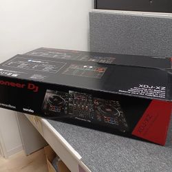 Pioneer DJ XDJ XZ