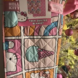 Hello Kitty Comforter 