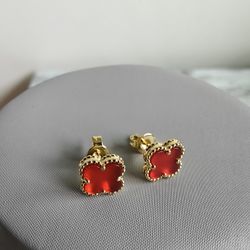 VCA Red Canallian Stud Earrings 